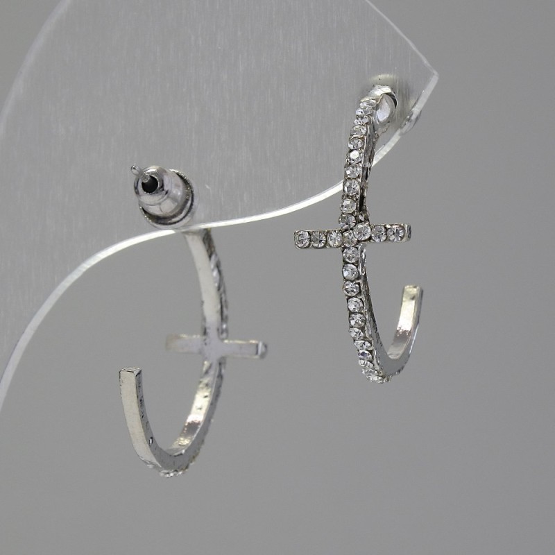 Cercei știft Obruchi cu design în formă de cruce, cu strasuri / metal argintiu / 35 × 12 mm