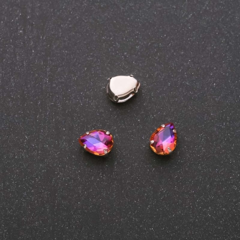 Preț pentru pachet /10 buc. Cristal cusut cu știft, în formă de picătură, visiniu-albastru 6×8 mm