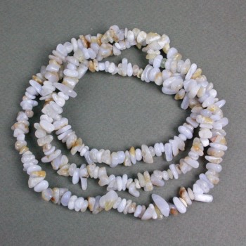 Mărgele din agat albastru (halcedon albastru, safirina) granule naturale, diametrul 10x6-7x3 mm, lungime aproximativă 80 cm, pe fir