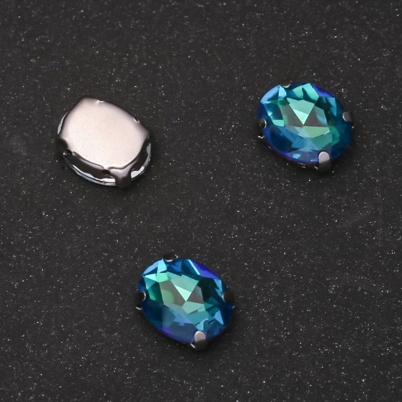 Cristal cusut cu tijă oval, 8×10 mm verde-azuriu