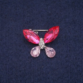 Broșă cu fluture încrustat cu cristale, metal argintiu 20x23 mm