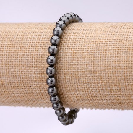 Brățară din hematit, bile netede, diametrul de 6 mm, lungimea de 18 cm, pe elastic