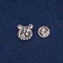Broșă liră cu strasuri albe, metal argintiu 17x15 mm +