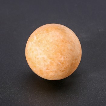 Bilă suvenir calcit, în dimensiuni asortate (preț per 100 g)