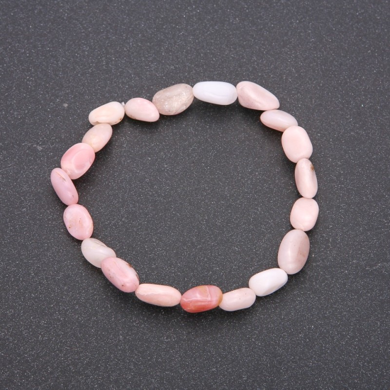 Brățară din piatră naturală, opal roz, pe elastic, mărgele fațetate, diametrul 7×10 mm, circumferința 18 cm