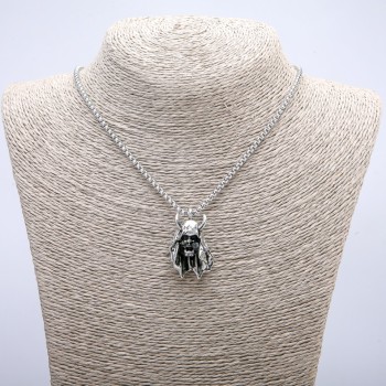 Pandantiv „Demon” 35×24 mm pe lanț, lungime 70 cm, metal argintiu