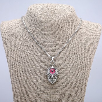 Pandantiv „Craniu cu ochi” 45x27 mm pe lanț, lungime 70 cm, metal argintiu
