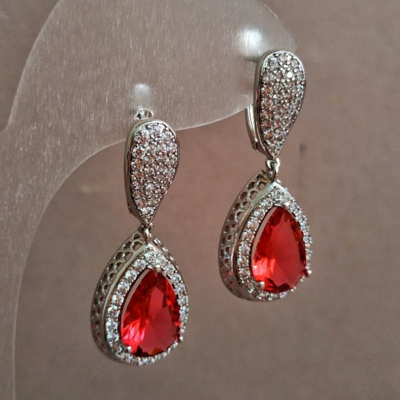Cercei Xuping rodiu cu cristale albe și cristal roșu, diametrul 35x14 mm +