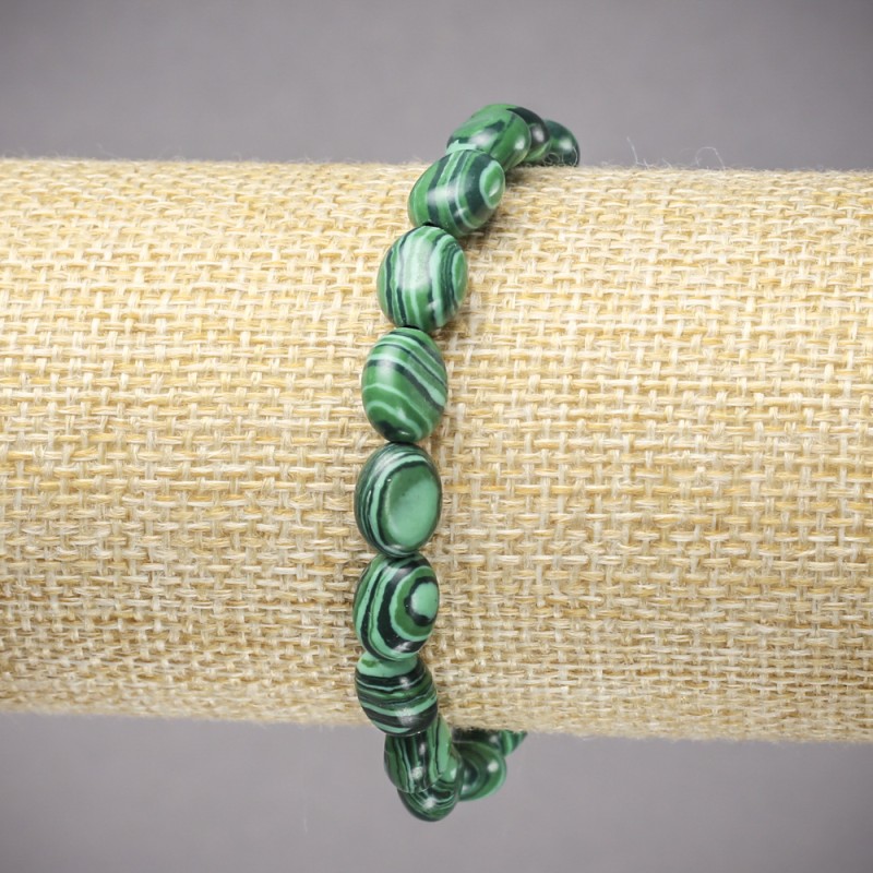 Brățară pe elastic din malahit (presat) oval neted, diametrul 10×8 mm, lungime 18 cm