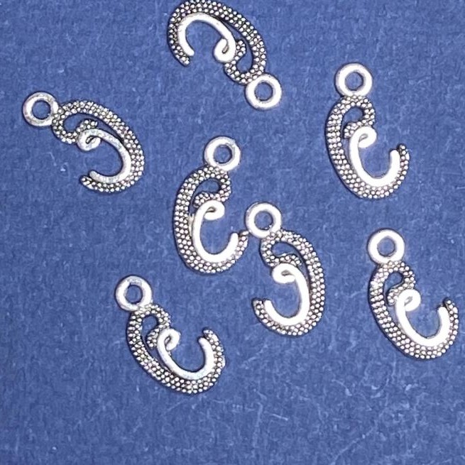 Pandantiv inițial «S» argintiu 17x10mm
