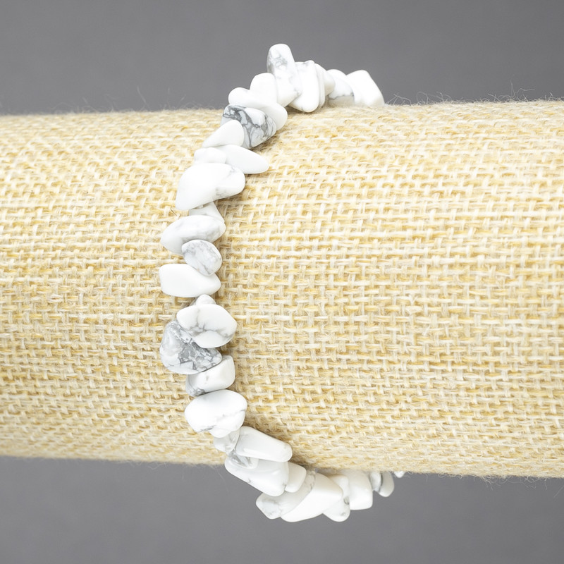 Brățară pe elastic din piatră naturală Kaholong – fragmente, diametrul 6–8 mm+