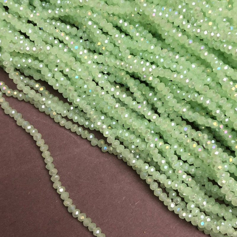 Mărgele din cristal ceh pe fir, în nuanța ceai verde, mat, rondel fațetat, diametru 3×2,5 mm, lungime 36 cm +