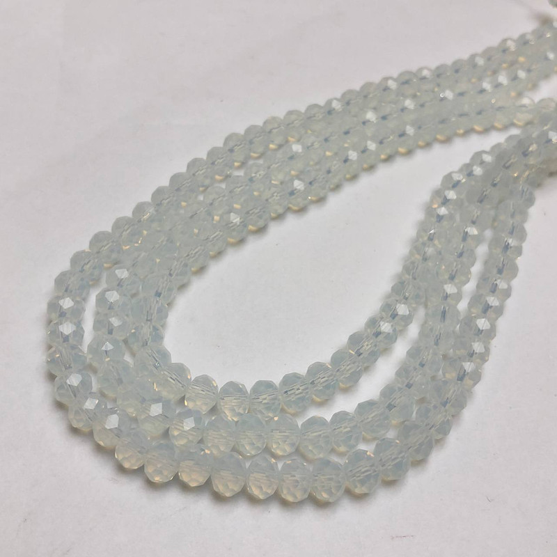 Mărgele rondel din cristal cehesc, pe fir, culoare lăptos transparentă, fațetate, diametru 6x4,5 mm, lungime 38-40 cm