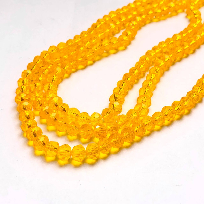 Mărgele din cristal ceh pe fir, transparente galbene, tăiate în rondel, diametrul 6×4,5 mm, lungime 38–40 cm