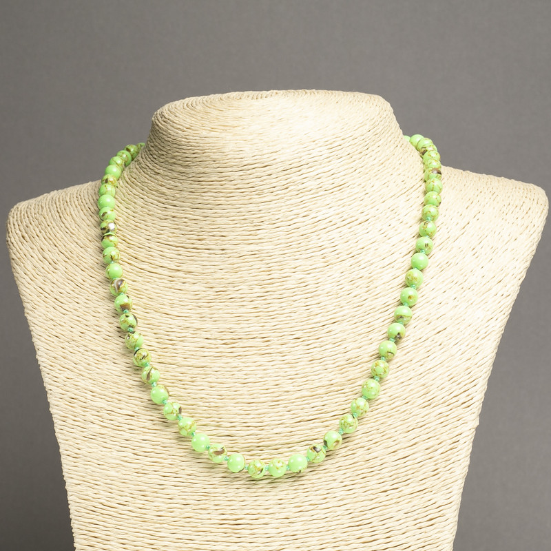 Colier din jasper imperial verde salată (presat) mărgele netede, diametrul 6 mm, lungime 45 cm