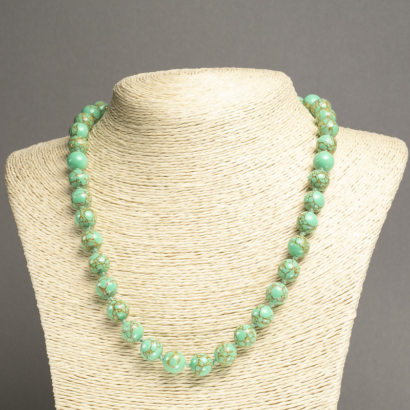 Colier din jasper imperial verde (presat) cu mărgele rotunde netede, diametrul 10 mm, lungime 45 cm +/-