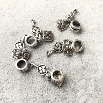 Furnitură pandantiv cheie de 30 mm, interior, diametru 5 mm, ambalare 20 g ± 12 bucăți