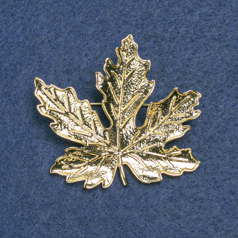Broșă Frunză de arțar, metal auriu 42x47 mm +