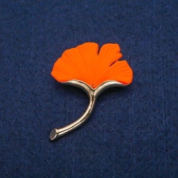Бач Листик помаранчева матова емаль, золотистий метал 33х47мм