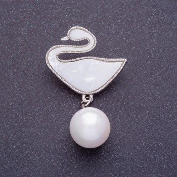 Broșă «Lebădă» în culoare argintie