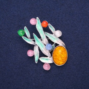 Broșă Frunze de chihlimbar și ochi de pisică (artificial) email verde, metal argintiu 38×53 mm