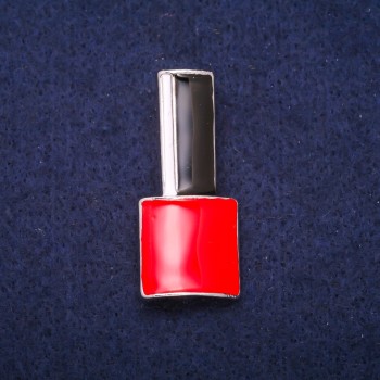 Broșă Lac roșie, negru și alb email, metal argintiu 18×39 mm