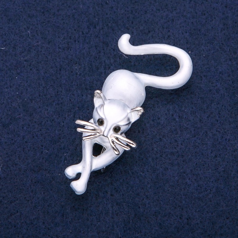 Broșă Pisicuță, email gri, metal argintiu 25×55 mm