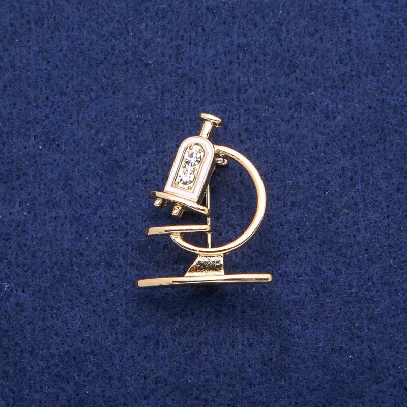 Broșă Microscop cu email și strasuri, 24×31 mm, metal auriu