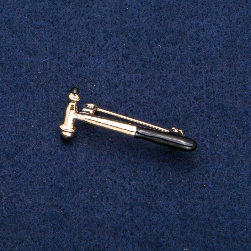 Broșă «Ciocan neurologic» cu emalie neagră