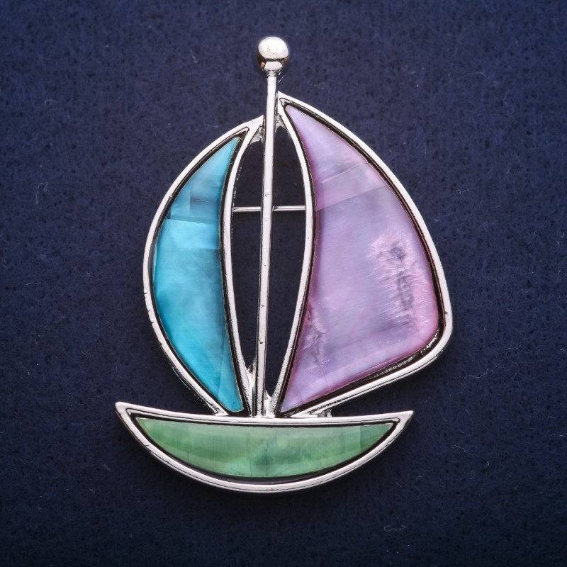 Broșă-pendulă «Barcă cu sidef» 62x43 mm +