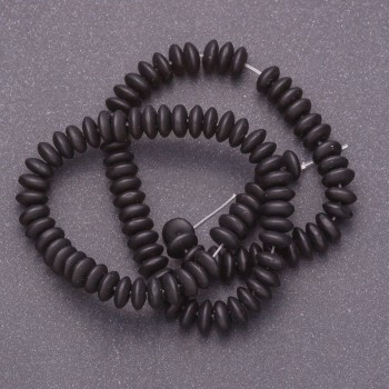 Mărgele pe fir de șungit artificial, rondel neted, diametrul 6x3 mm, lungime 41 cm.