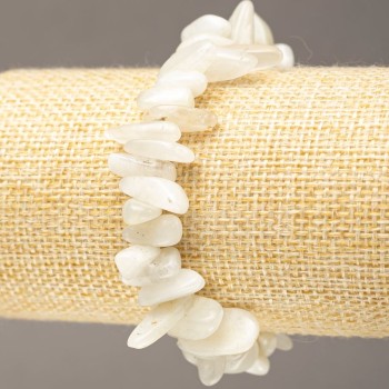 Brățară din adularit natural – fragmente de adular în formă de ace pe elastic, d 11-23×3-6(±)mm, lungime 18 cm