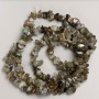 Mărgele pe fir din piatră naturală Labradorit – fragmente, diametru 12×5–6×3 mm (±), lungime 80 cm