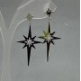 Cercei Xuping în formă de steluțe cu pietre albe, diametrul 22 mm, lungime 4,5 cm, rodiu