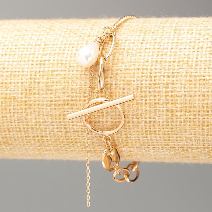 Brățară Xuping cu placare aur 18K, lungime 18 cm, lățime 6 mm +/-, grosime 2 mm +/- cu perlă