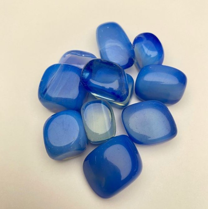 Piatră naturală suvenir: agat albastru, fațetare 23,5×18 mm, ambalaj 100 g