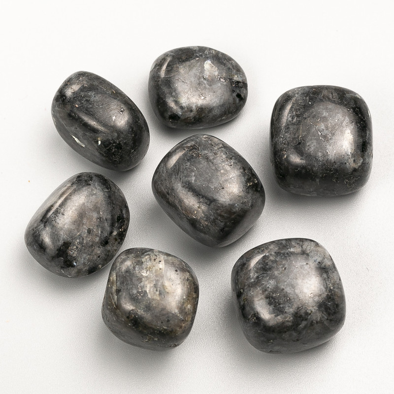 Labradorit natural de suvenir, tăiat la fațe, 22x19 mm (±), ambalaj de 100 g