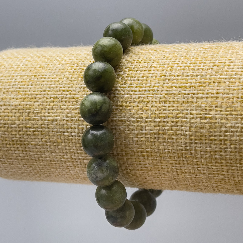 Brățară jadeit artificial cu mărgele din acril, bile netede, diametrul 10,5 mm, lungime 18 cm (elastic)