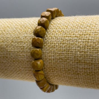 Brățară din jasper natural, cuburi tăiate, diametru aproximativ 7 mm, lungime 18 cm (elastic)