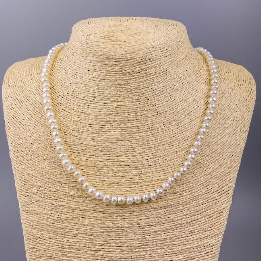 Colier din perle de râu, 5×4 mm, lungime 49 cm