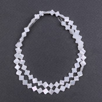 Mărgele de sidef în formă de trifoi, diametru 6x2 mm, lungime 39 cm, pe fir