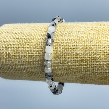 Brățară din cuarț rutilit, piatră naturală, cuburi facetate, diametru 5,5 mm, lungime 18 cm (elastică)