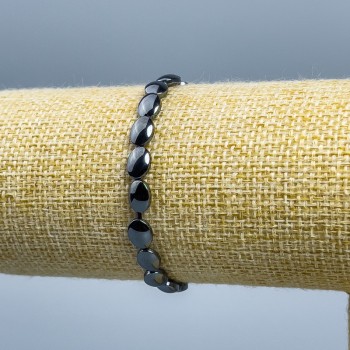Brățară din hematit, ovală, diametrul 8×6×3 mm, lungime 18 cm (elastică)