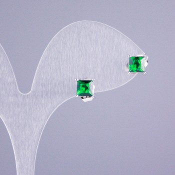 Cercei cu știft Xuping rodiu cu piatră verde, formă pătrată, 5×5 mm, lungime 16 mm