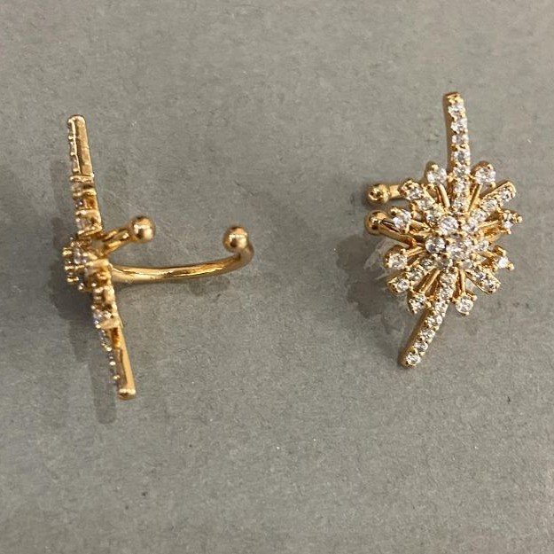 Kaf Xuping Placare cu aur 18K, cristale albe în formă de stea, diametru 20×10 mm+