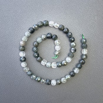 Mărgele din cuarț rutilit cu incluziuni filiforme, piatră naturală, cuburi facetate, diametrul 7×7 mm ±, lungime 39 cm ± pe șnur