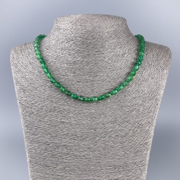 Colier din crizoprază, piatră naturală, cuburi tăiate, diametru aproximativ 5×5 mm, lungime 49 cm