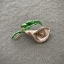 Broșă Floarea Calla roz email, metal auriu cu strasuri, 49×29 mm+
