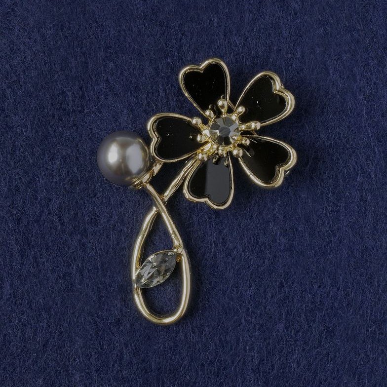 Broșă – floare, sidef negru, cristal, mărgea, metal auriu, 33×51 mm