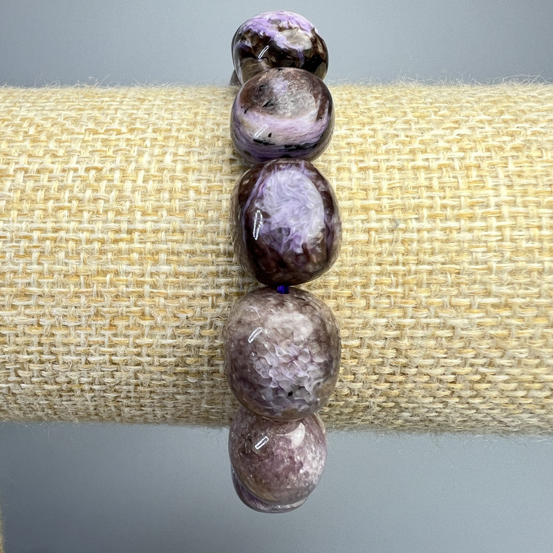 Brățară cu charoit natural, mărgele mari, diametrul 12×14 mm, lungime 18 cm (elastic)